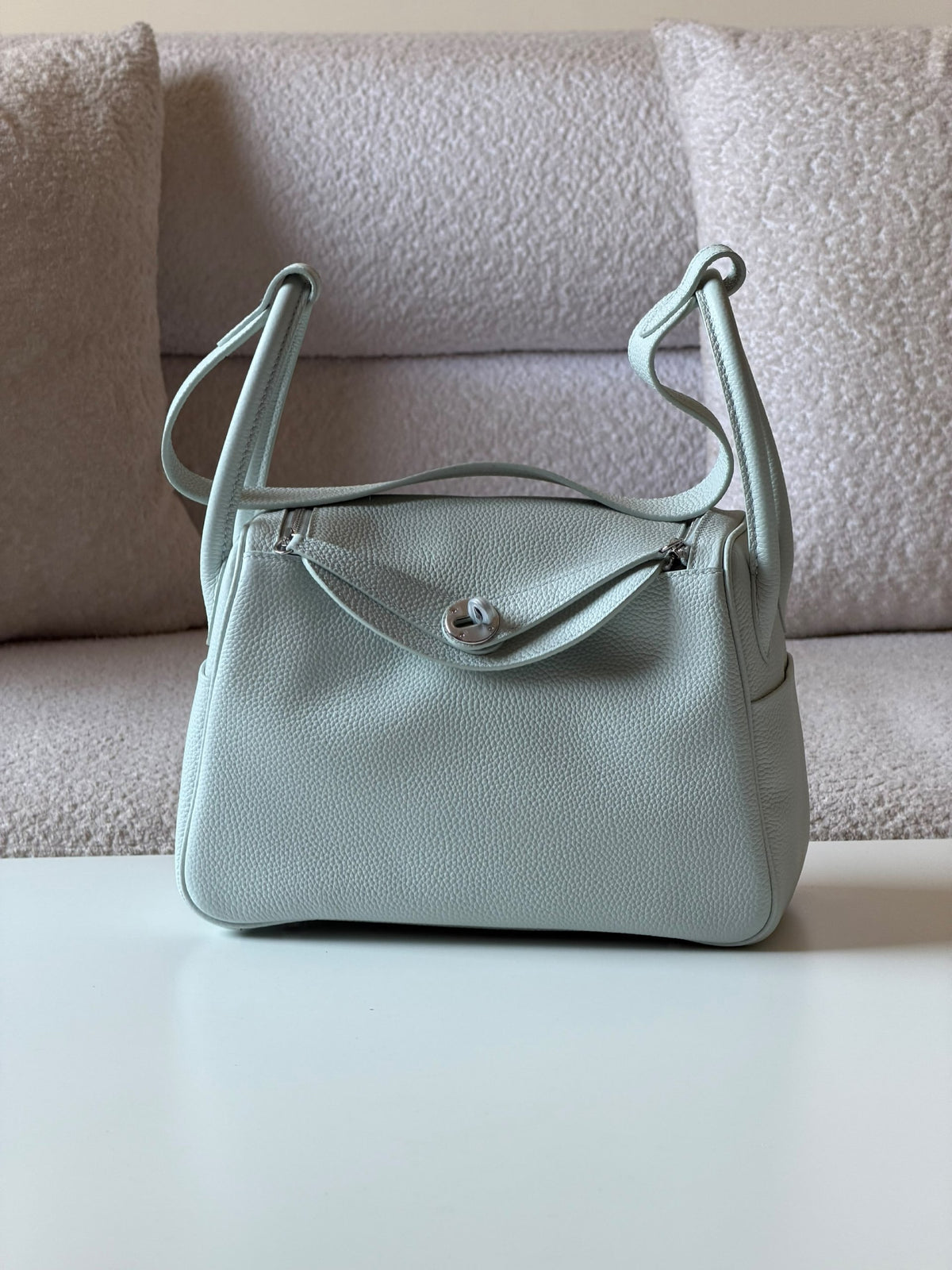 Hermès Lindy Shoulder Bag - Light Blue