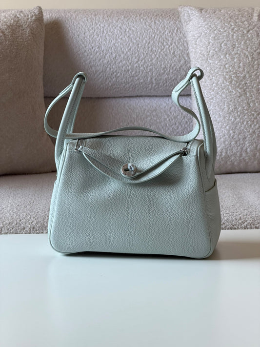 Hermès Lindy Shoulder Bag - Light Blue