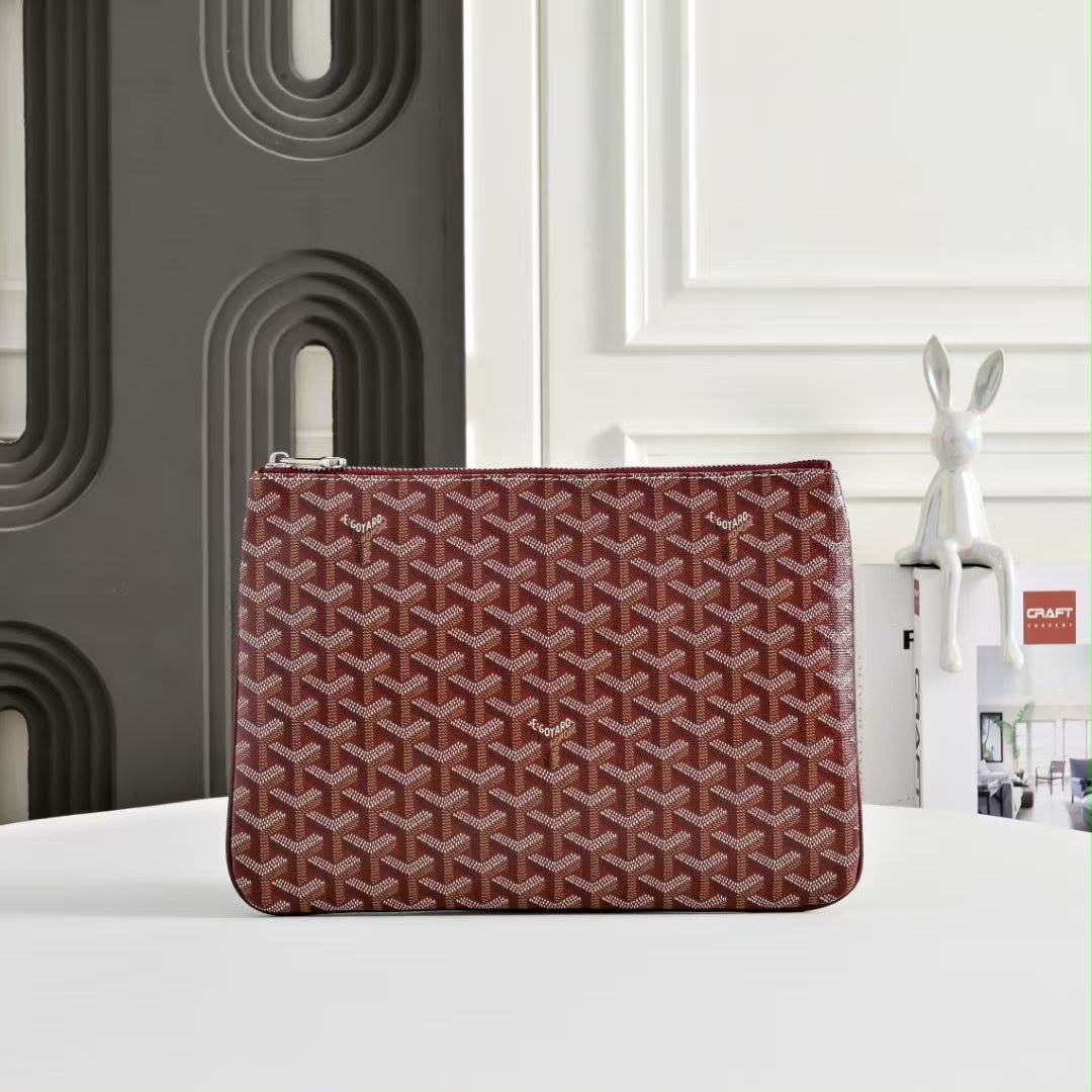 Goyard Clutch - Burgundy