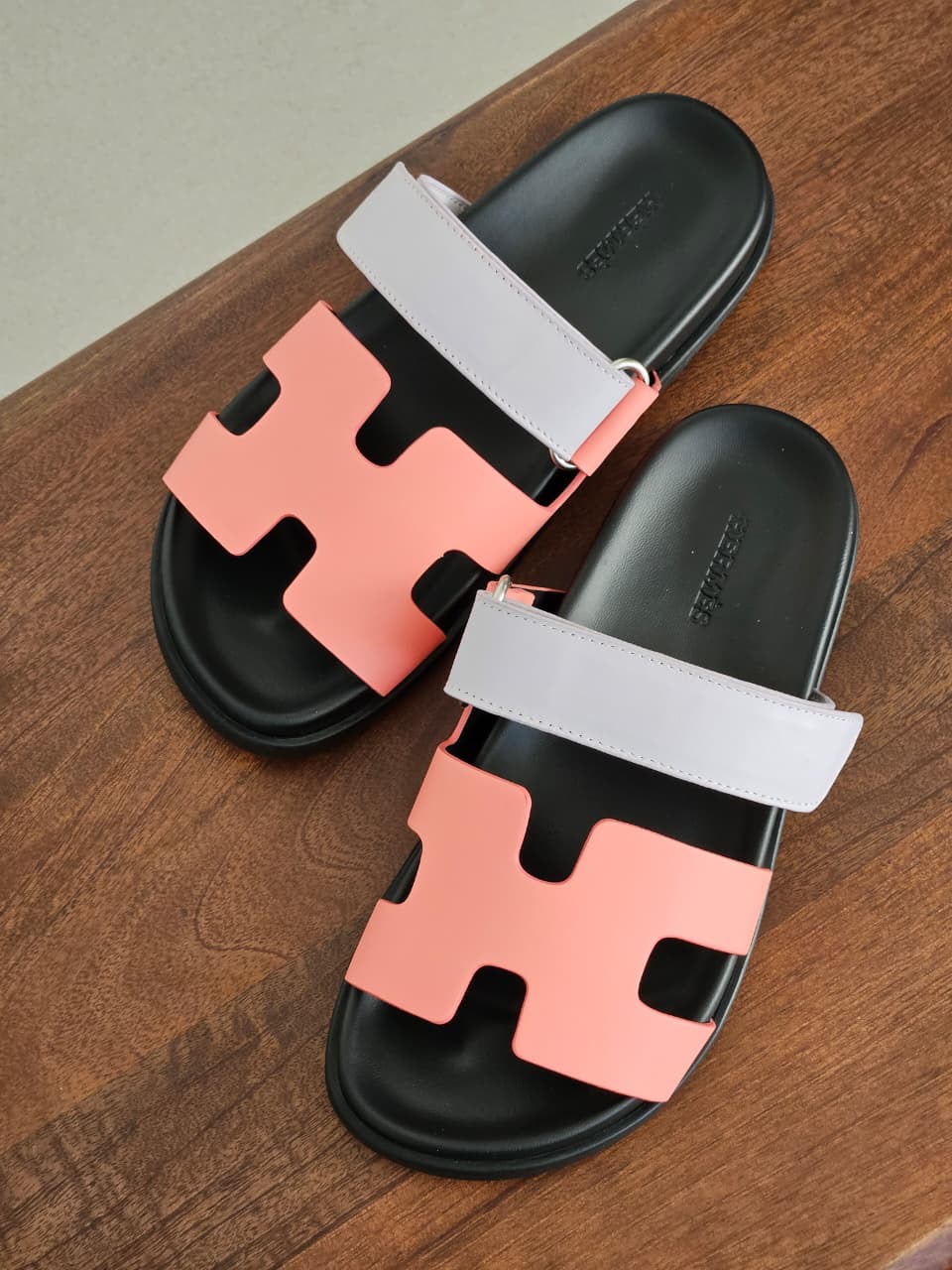Hermès Slippers - Pink & Purple