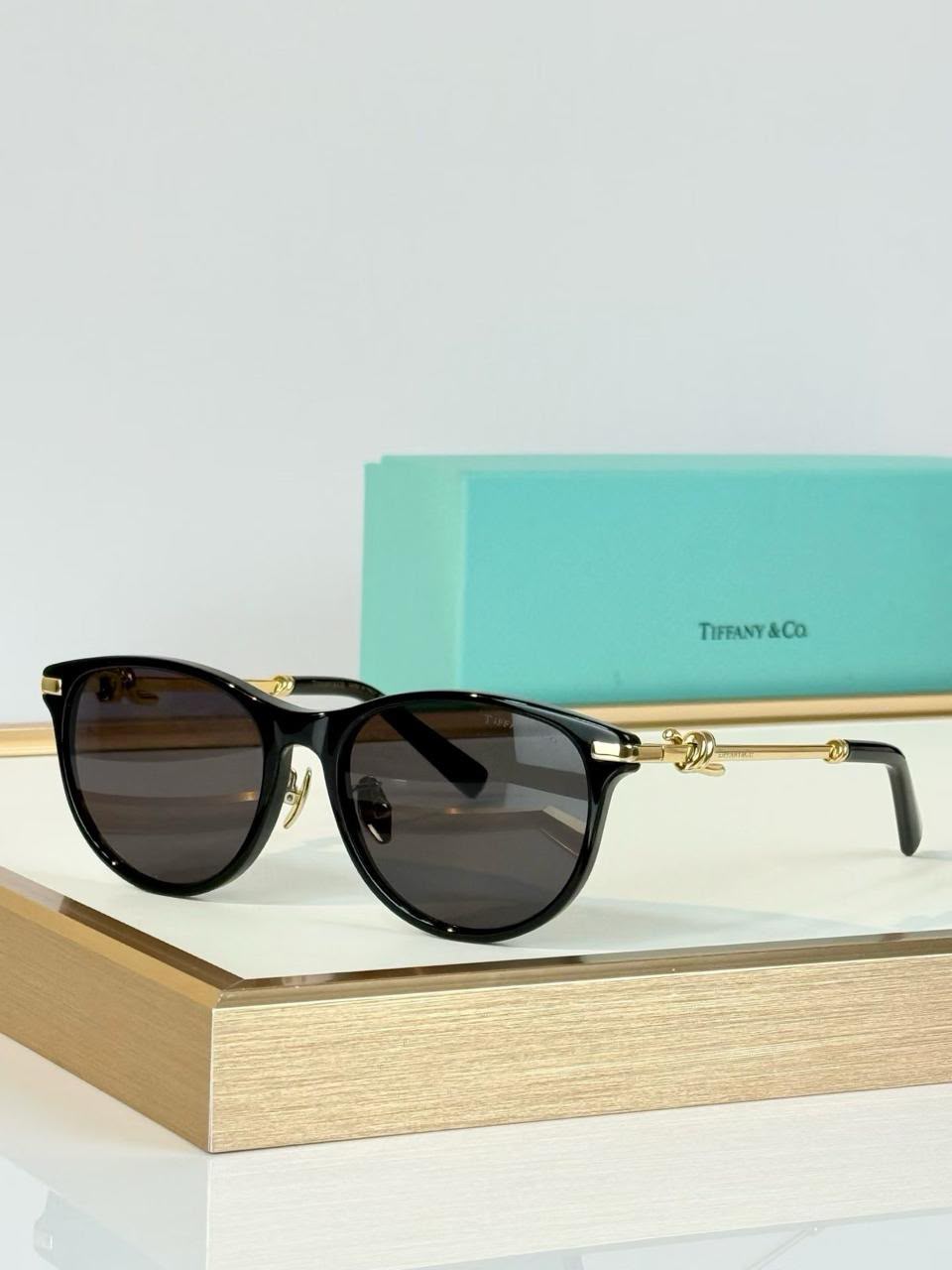 Tiffany & Co Sunglasses - Black