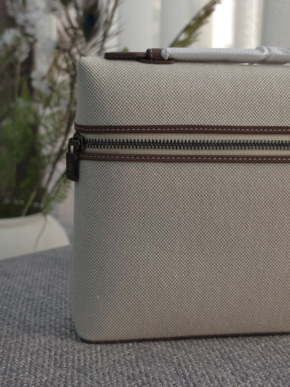 Loro Piana Clutch Zip Pouch - Beige