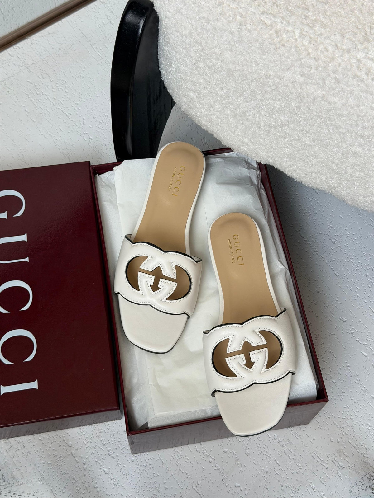 Gucci Slippers - White