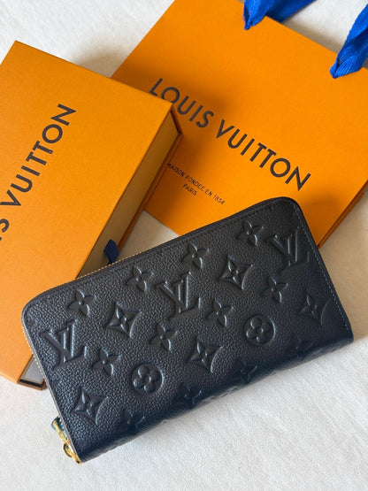 Louis Vuitton Wallet - Black, Dark Grey, Brown Checker, Brown Monogram