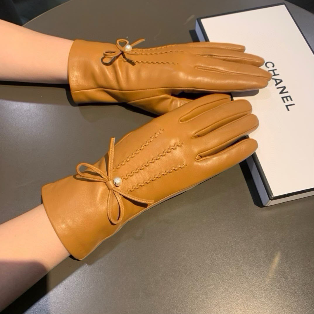 Chanel Gloves - Beige