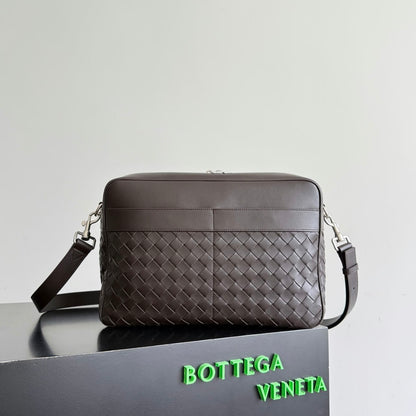 Bottega Veneta Crossbody Bag - Brown