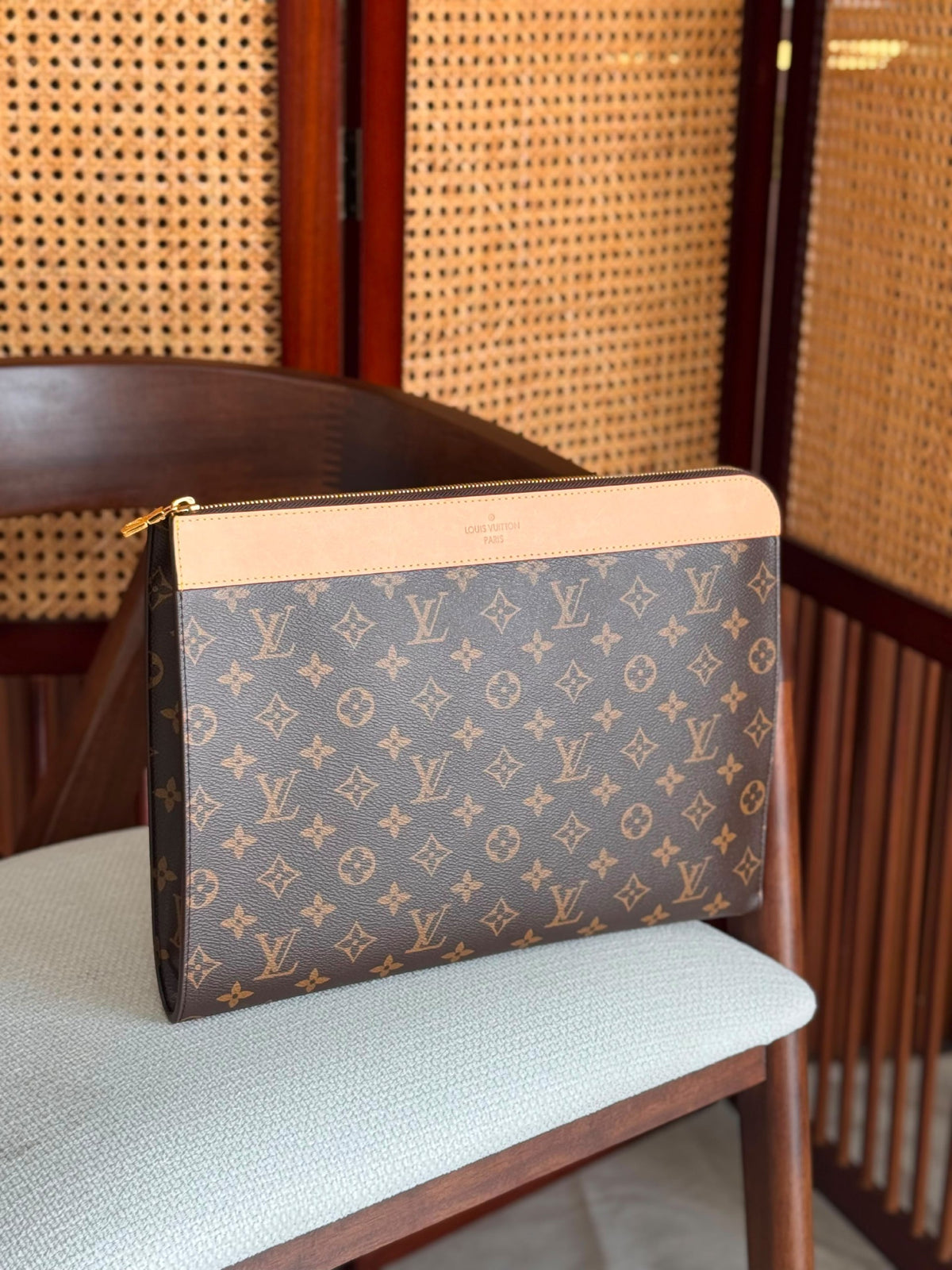 Louis Vuitton Clutch Contrast-Panel - Brown Monogram