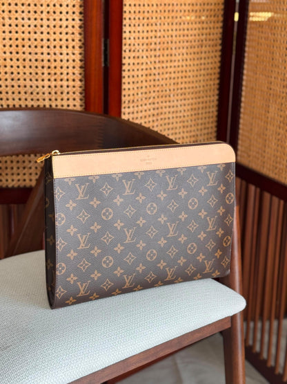 Louis Vuitton Clutch Contrast-Panel - Brown Monogram