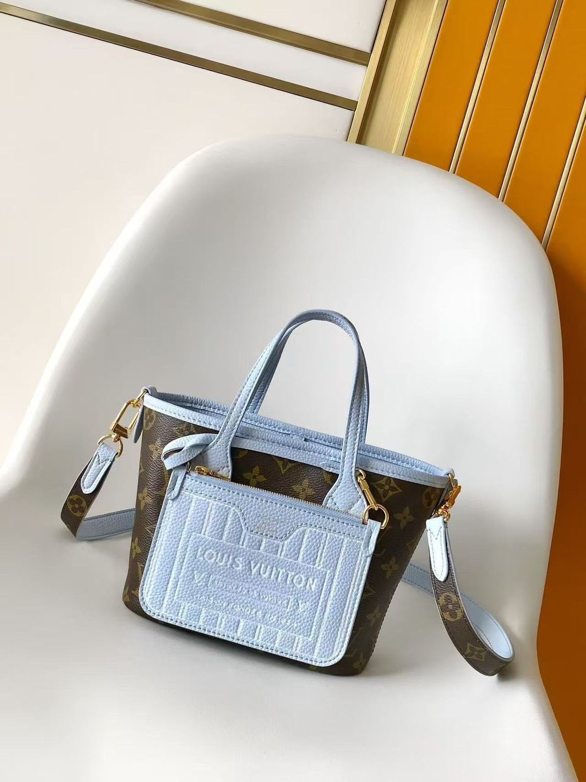 Louis Vuitton Pocket Tote Bag - Brown Monogram