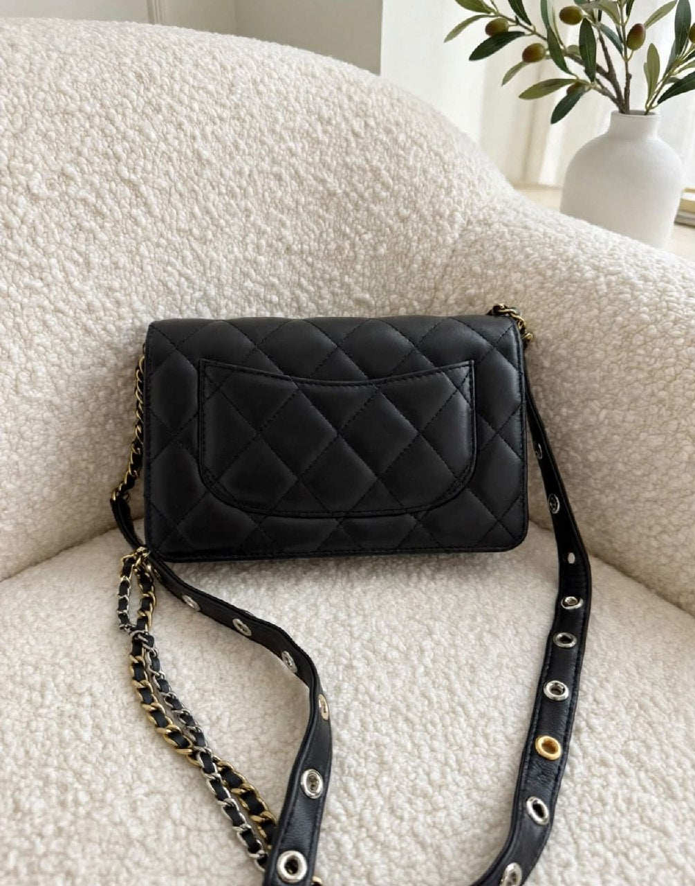 Chanel Shoulder Bag - Black