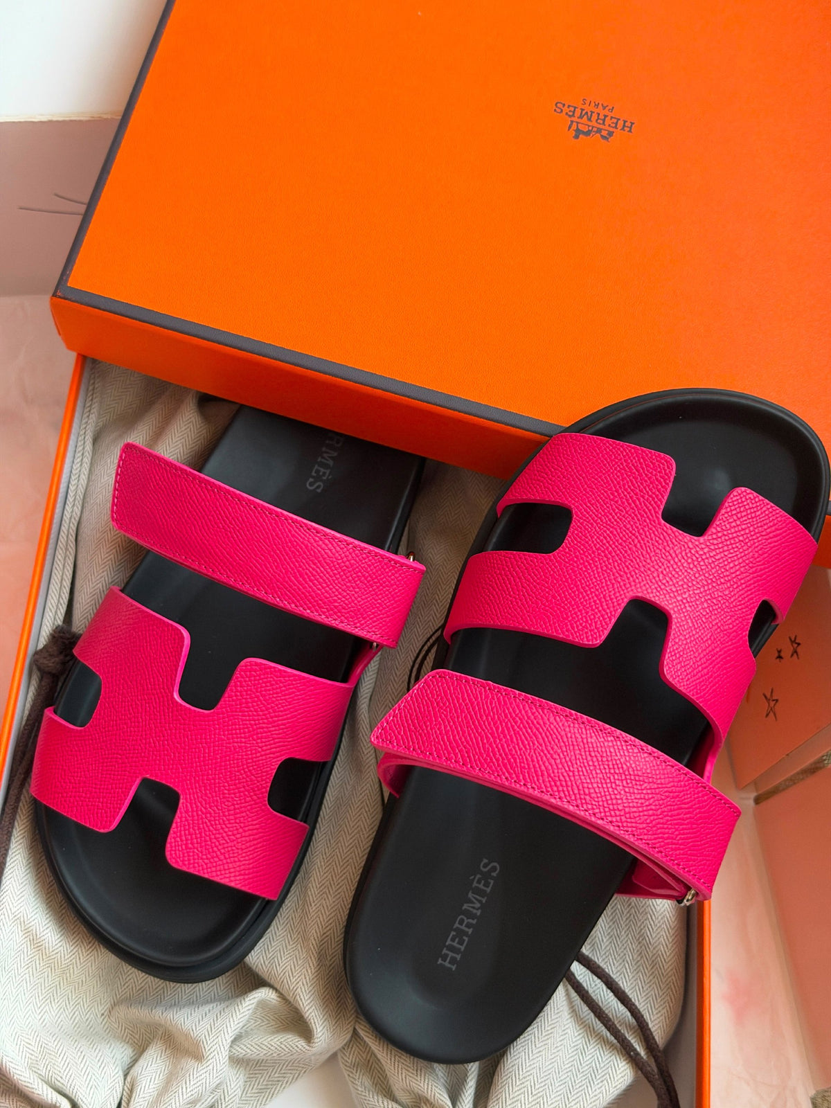 Hermès Slippers - Pink