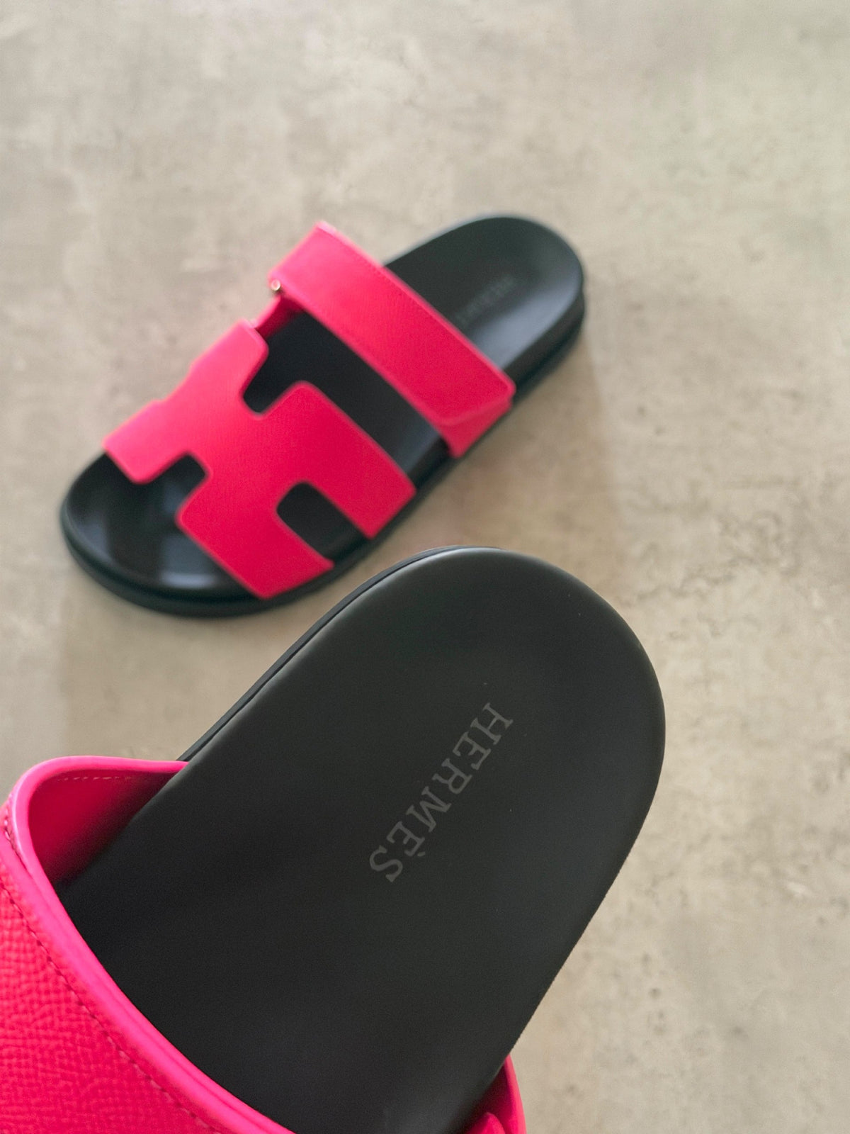 Hermès Slippers - Pink