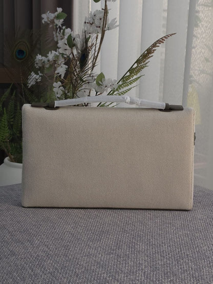 Loro Piana Clutch - Beige