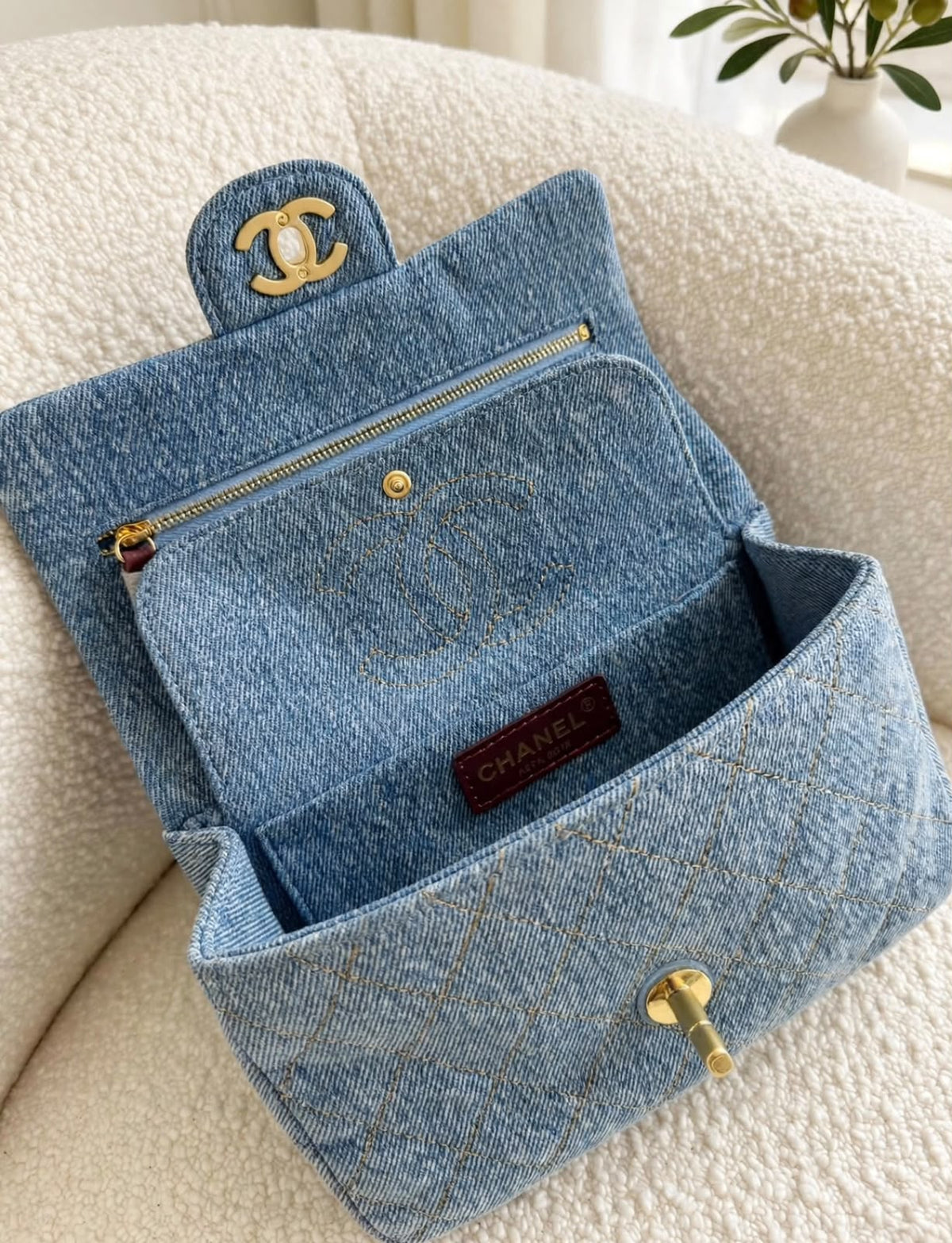 Chanel Flap Shoulder Bag - Blue