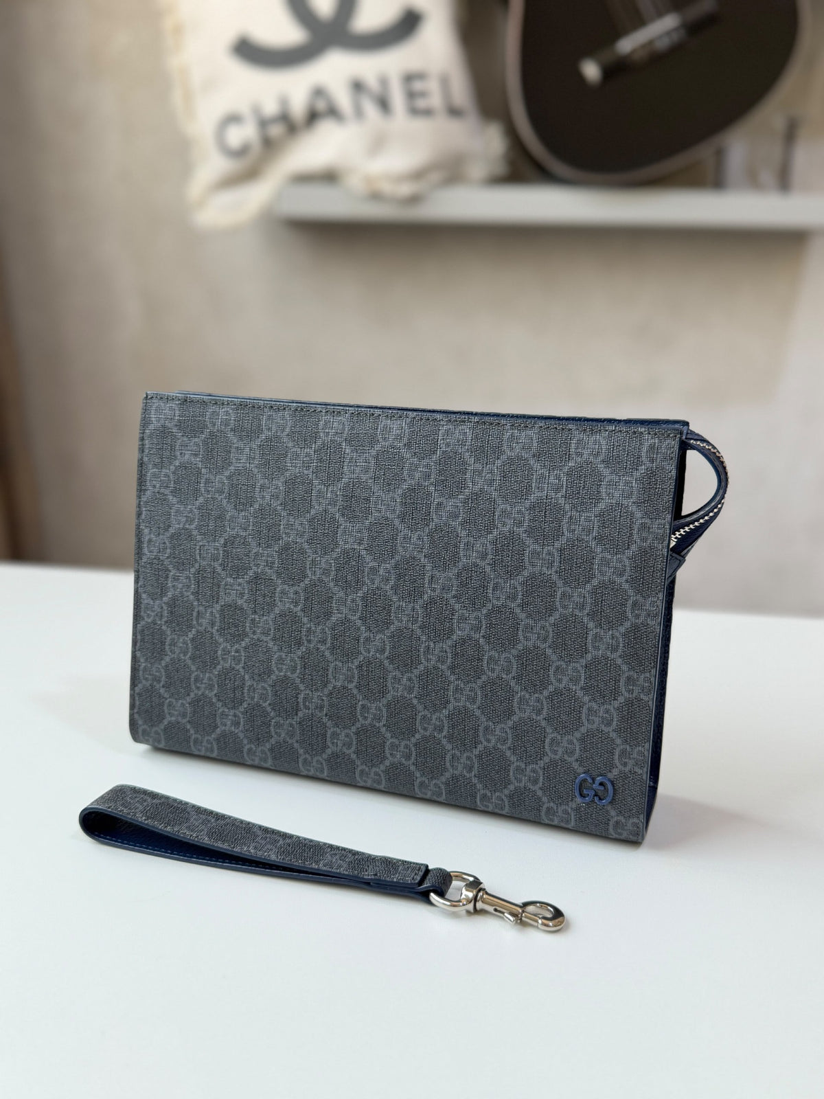 Gucci Clutch - Grey