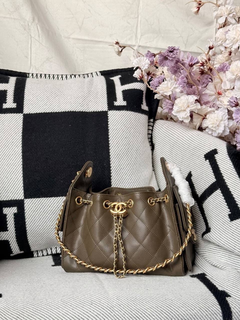 Chanel Shoulder Bag - 