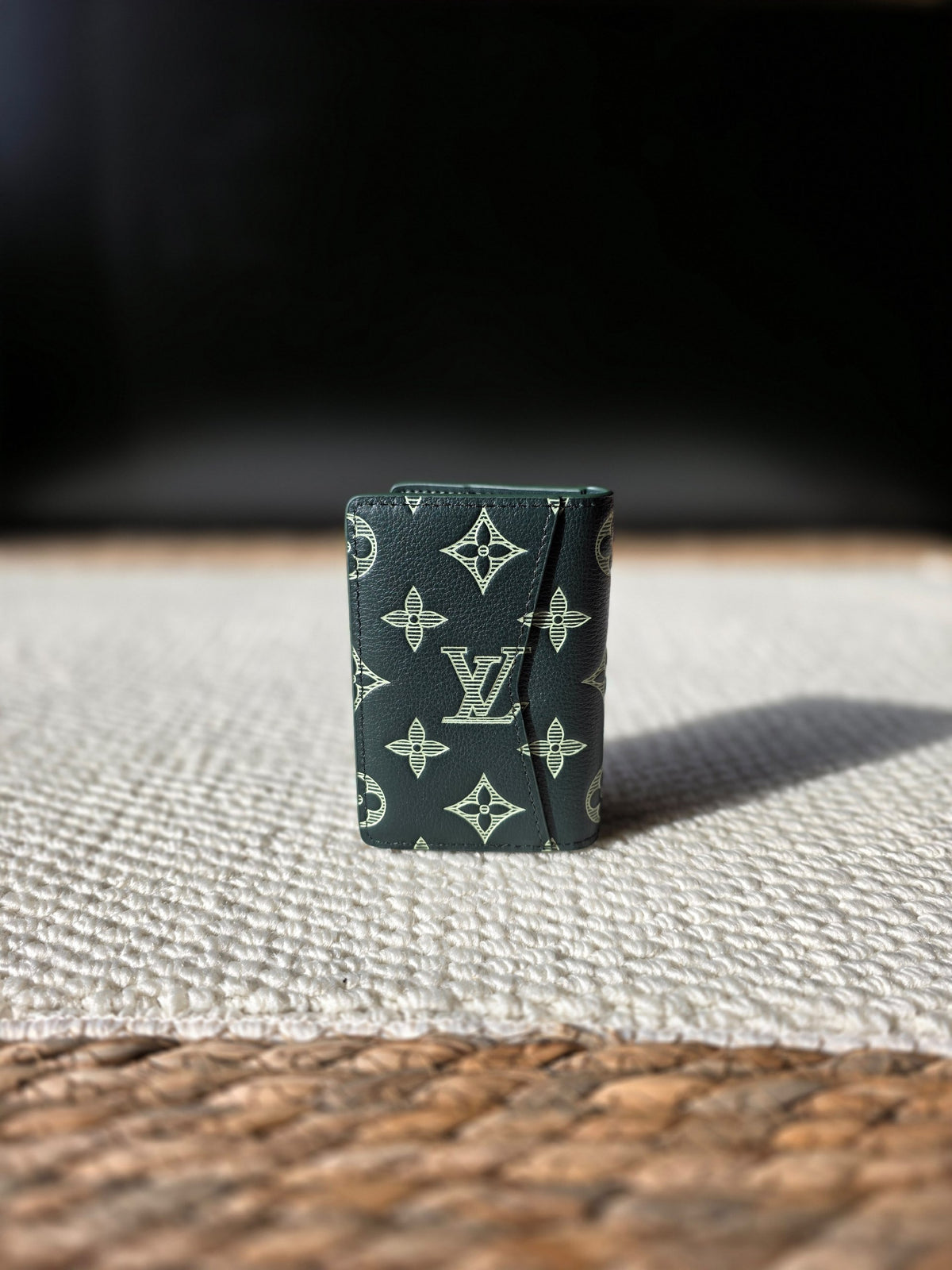 Louis Vuitton Card Holder - Green Monogram