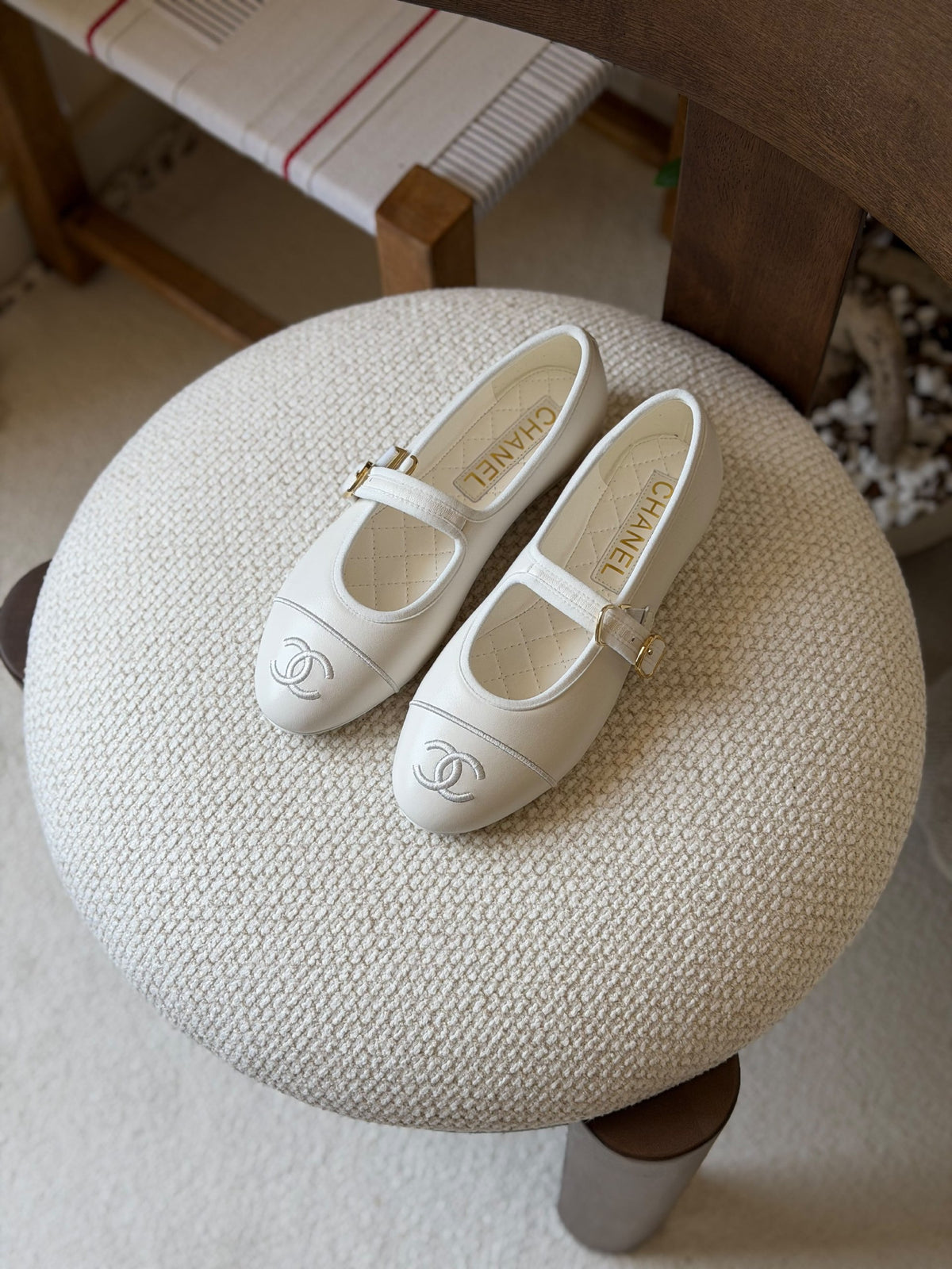 Chanel Ballerina - White