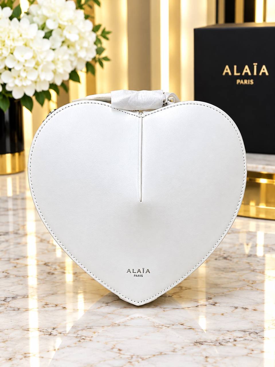 Alaia Sling Bag - 