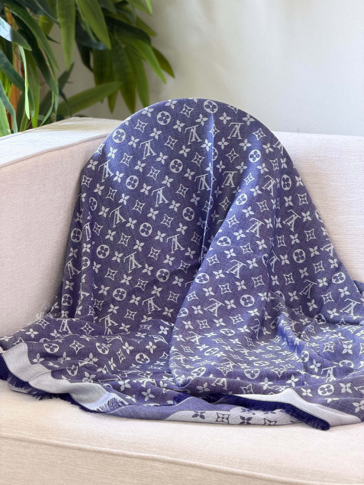 Louis Vuitton Scarf - Blue Monogram