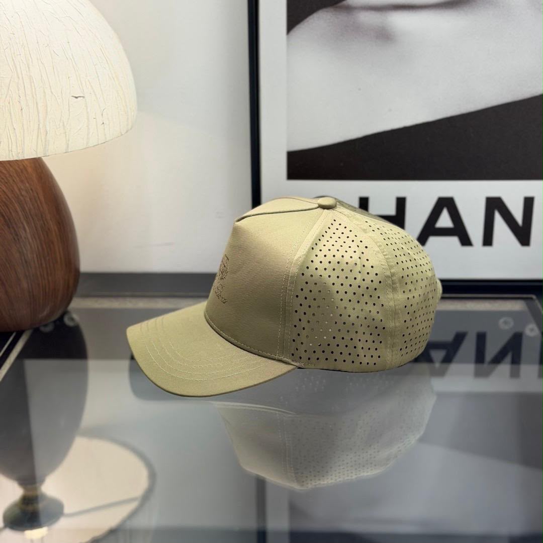 Loro Piana Cap - Beige