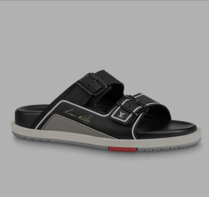 Louis Vuitton Slippers - Black