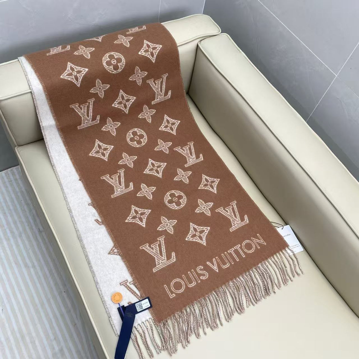 Louis Vuitton Scarf - Brown Monogram