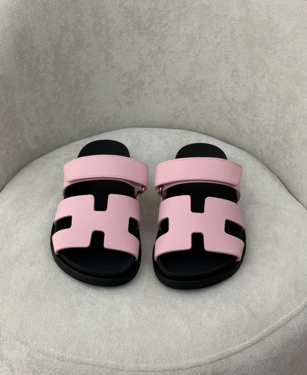 Hermes Slippers - Pink