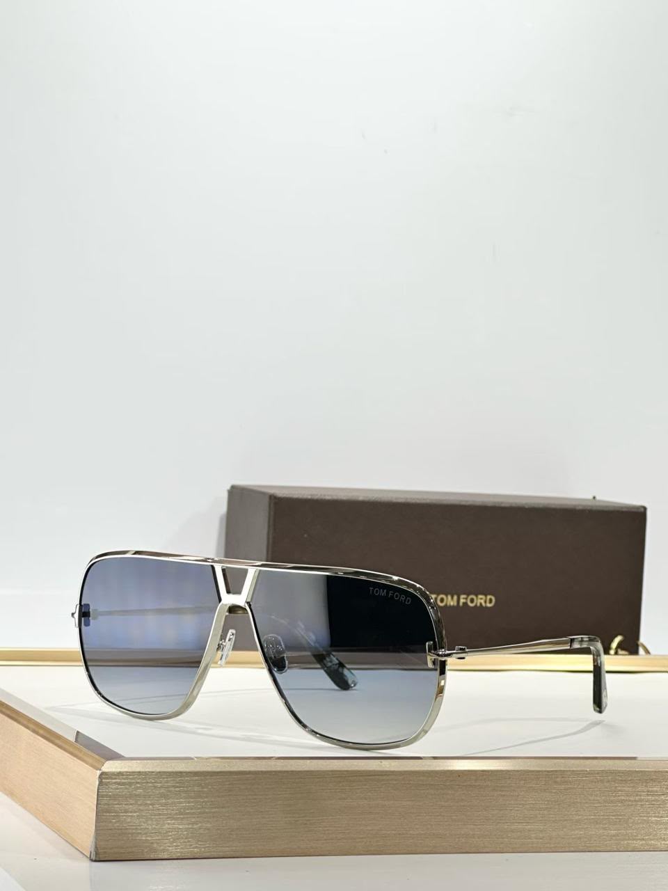 Tom Ford Aviator Sunglasses - 