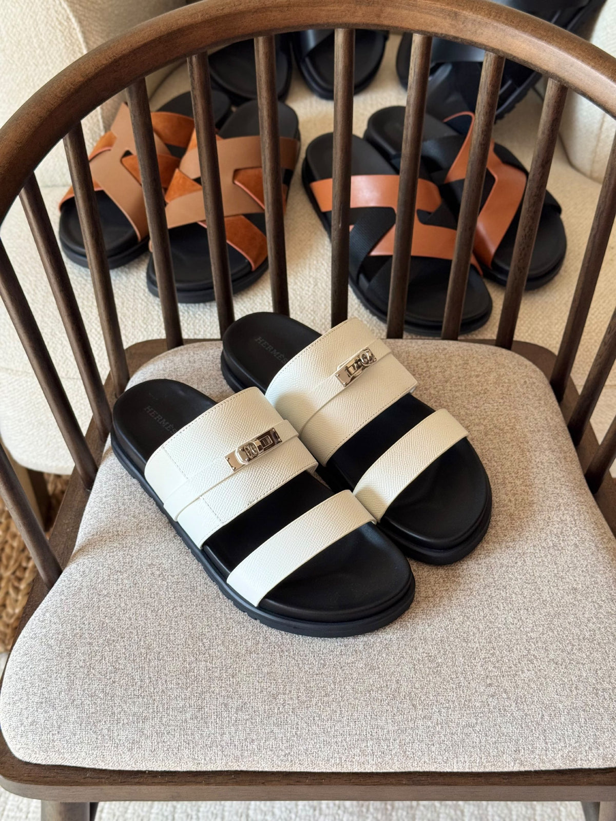 Hermès Slippers - White