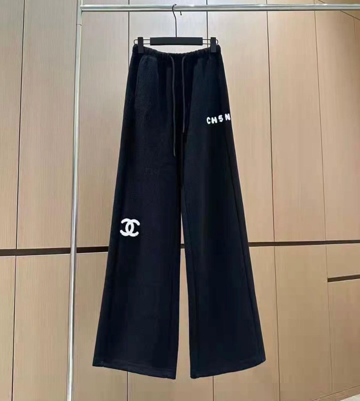 Chanel Wide-Leg Sweatpants - Black