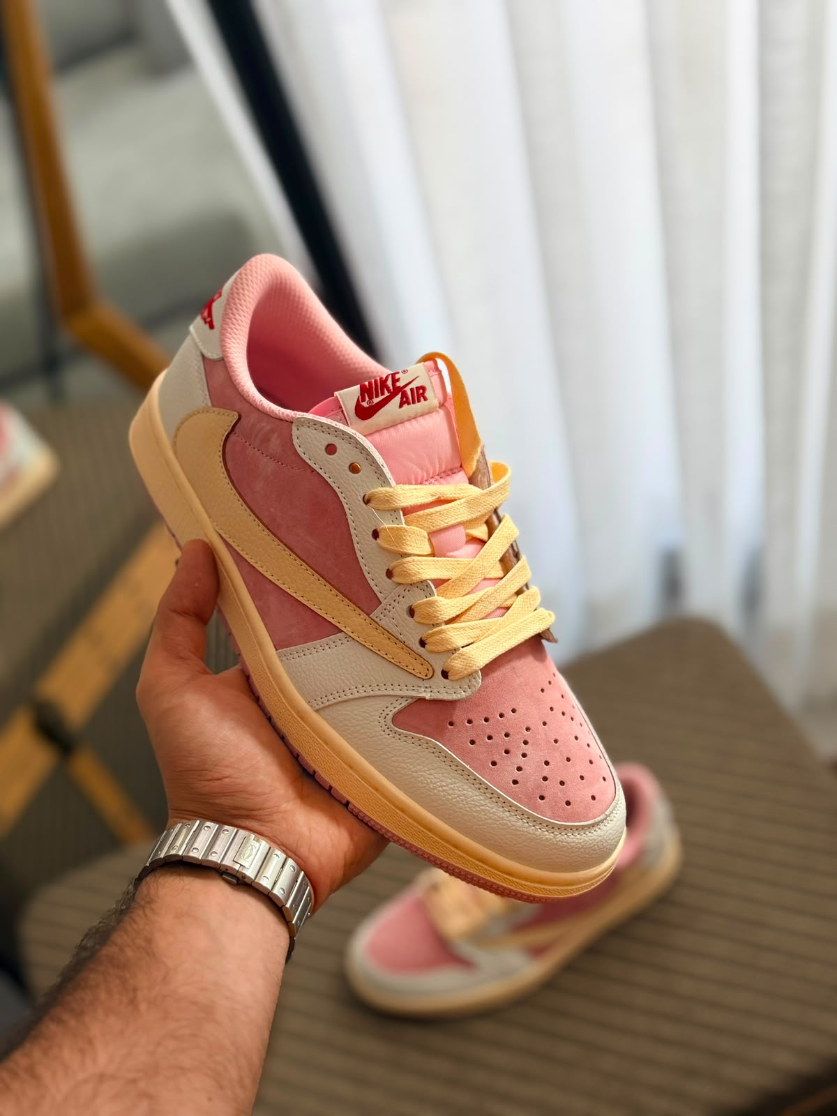 Nike Air Jordan 1 Low Reverse Swoosh Sneakers - Pink & White