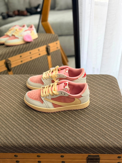 Nike Air Jordan 1 Low Reverse Swoosh Sneakers - Pink & White