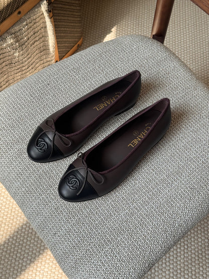 Chanel Bow Ballerinas - Brown & Black Embossed