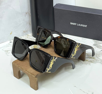 Saint Laurent Oversized Square Sunglasses - 