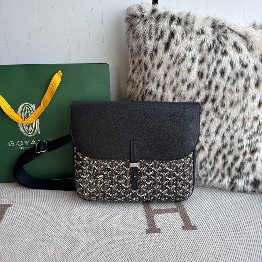Goyard Coursier Messenger Bag - Black