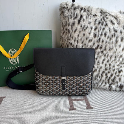 Goyard Coursier Messenger Bag - Black