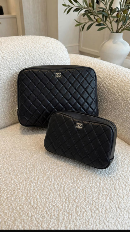 Chanel Makeup Bag Zip Pouch - Black