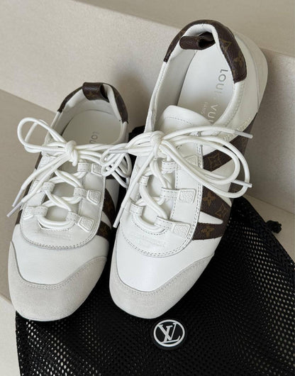 Louis Vuitton Shoes - 