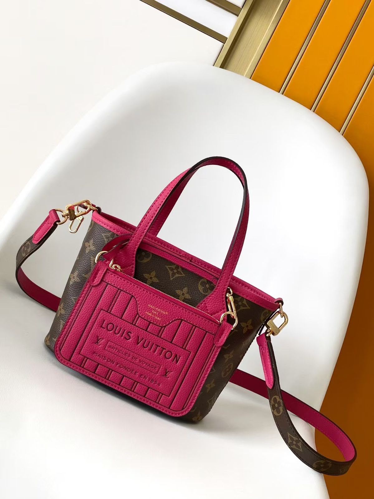 Louis Vuitton Pocket Tote Bag - Brown Monogram