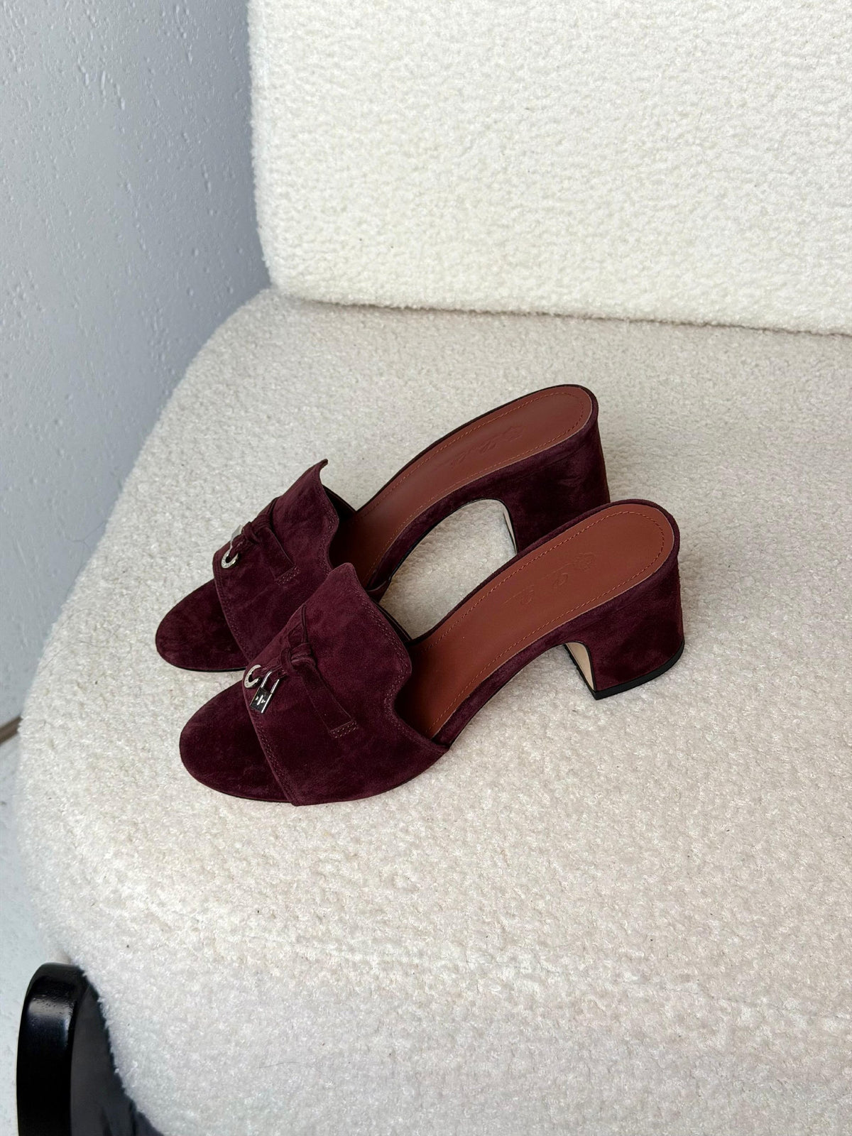 Loro Piana Heels Block Heel - Burgundy