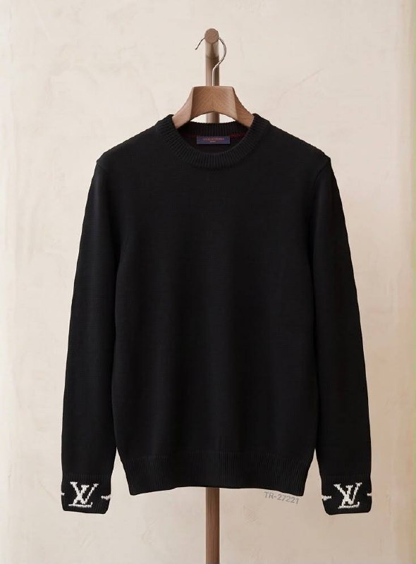 Louis Vuitton Sweater - 