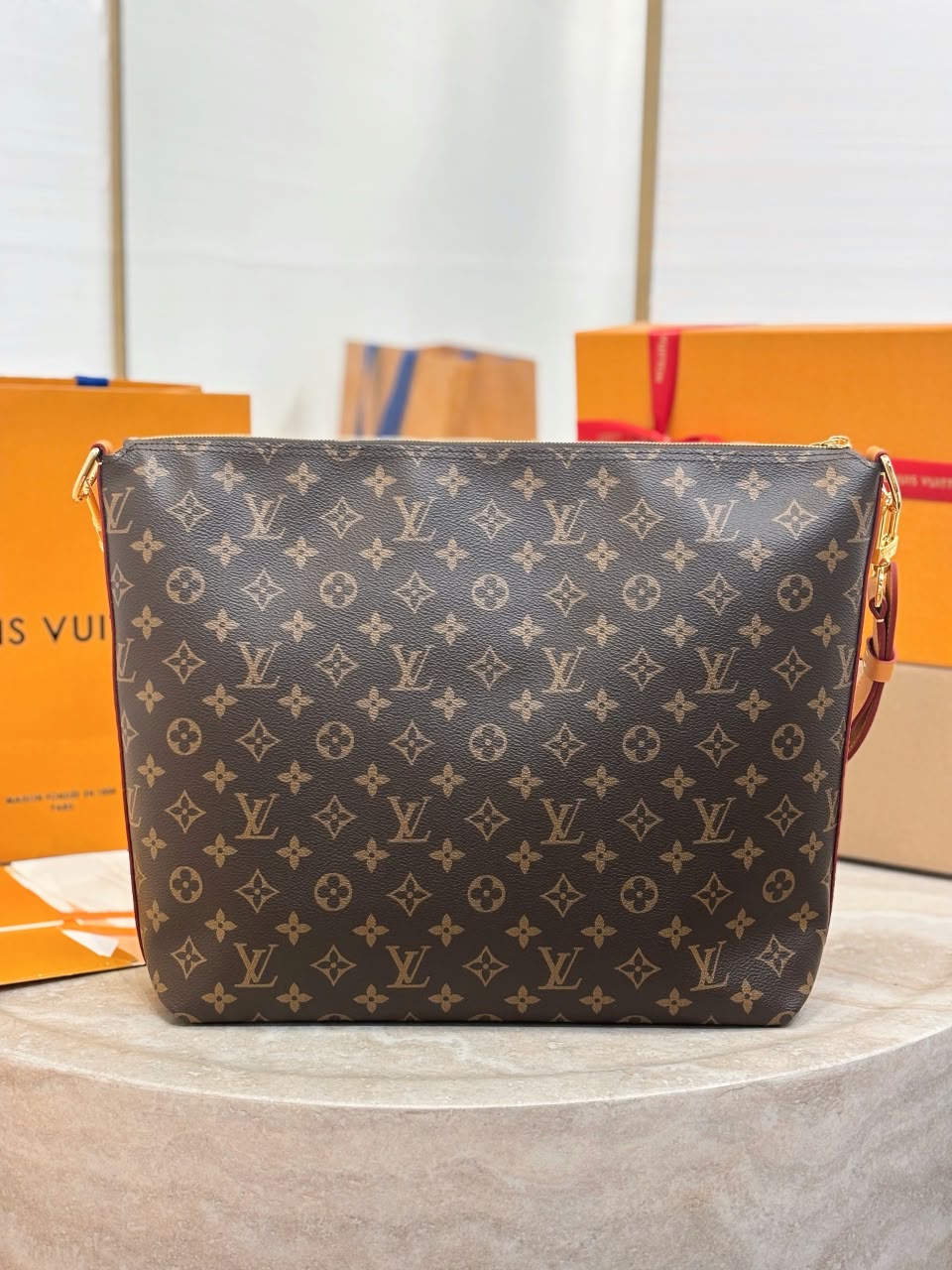 Louis Vuitton Shoulder Bag - Brown Monogram