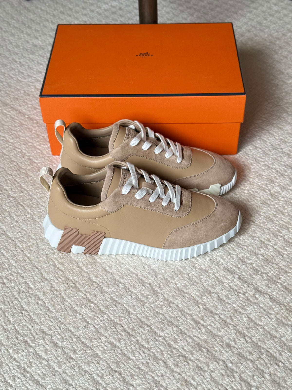 Hermes Sneakers - Beige