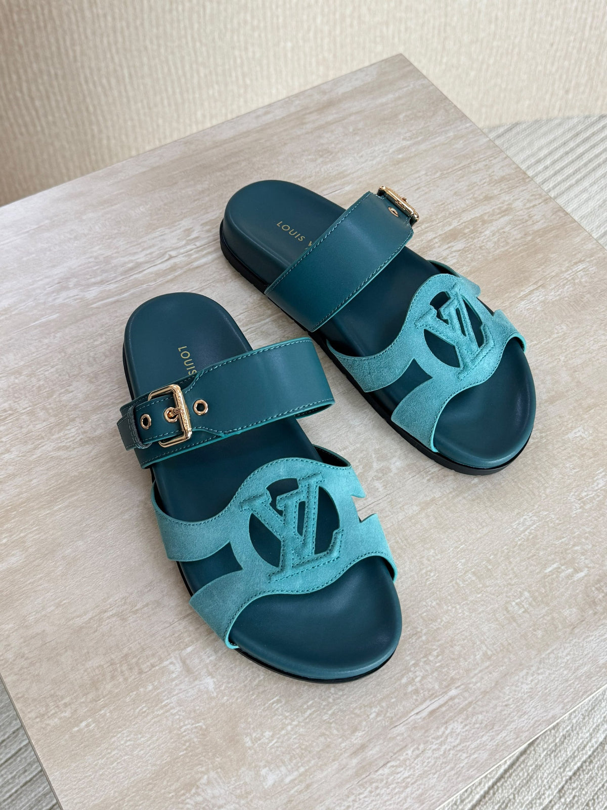 Louis Vuitton Slippers - Blue