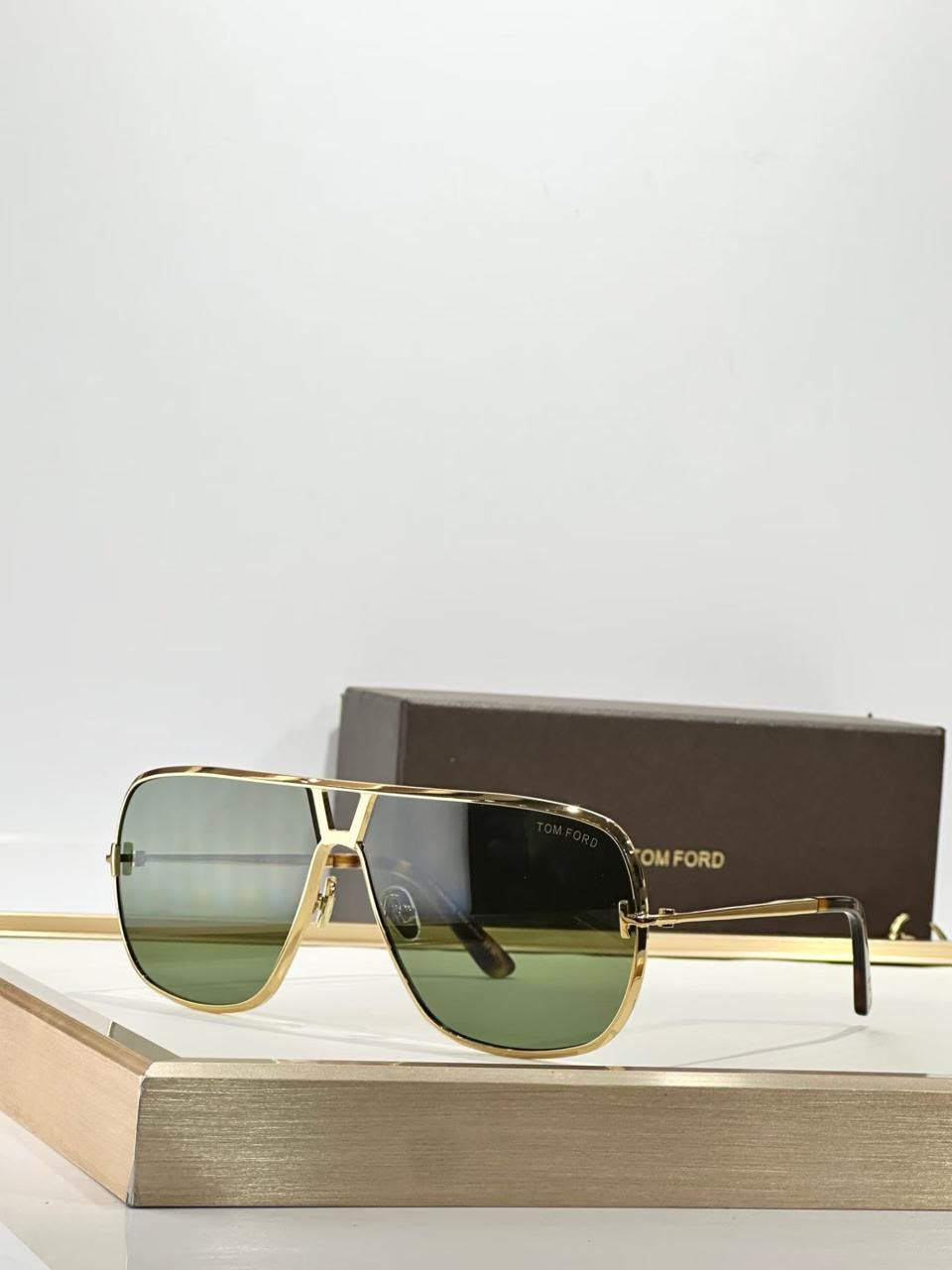 Tom Ford Aviator Sunglasses - 