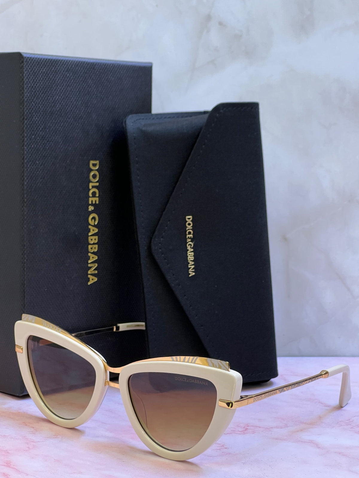 Dolce & Gabbana Sunglasses - White