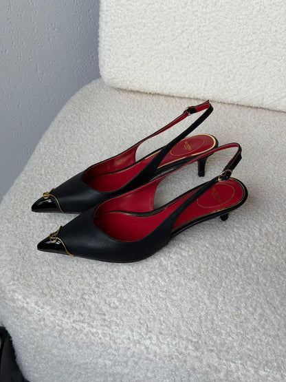 Valentino Garavani Heart-Tip Slingback Heels - Black