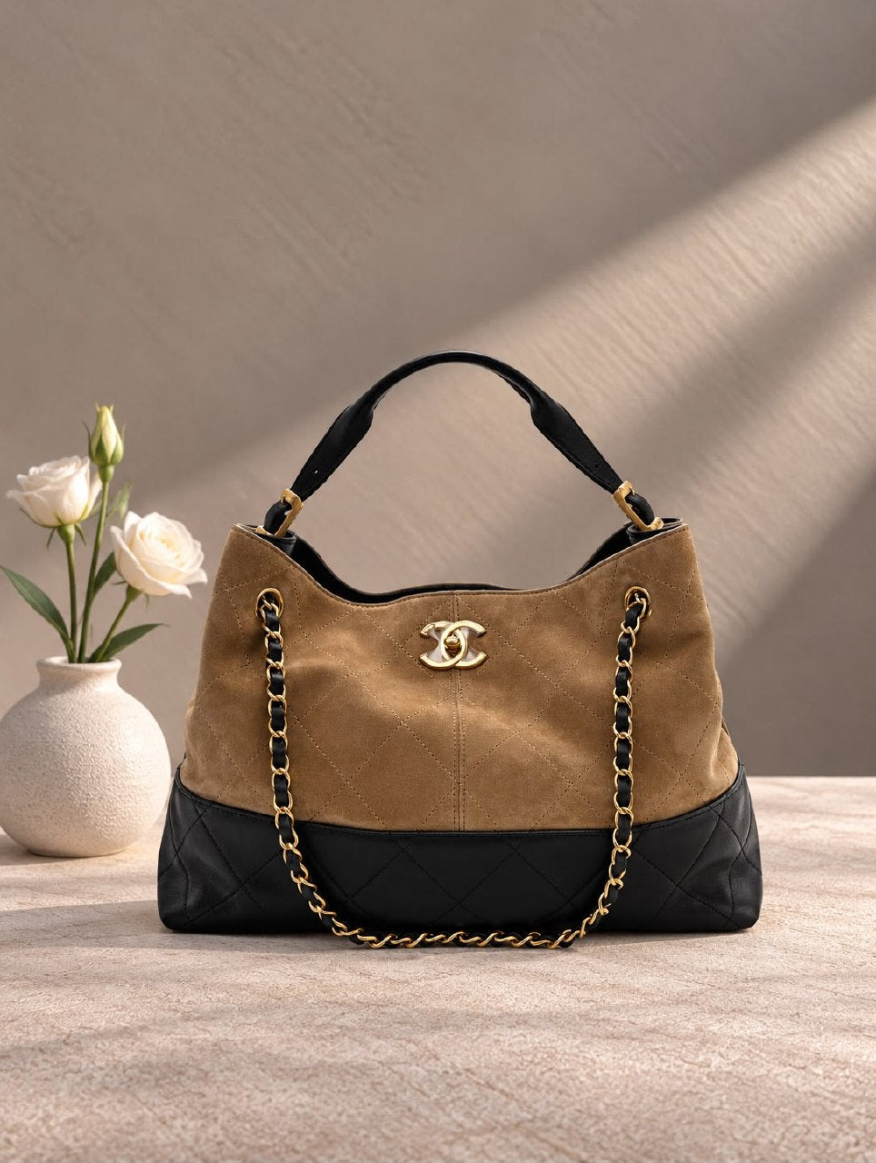 Chanel Curved-Top Shoulder Bag - Brown