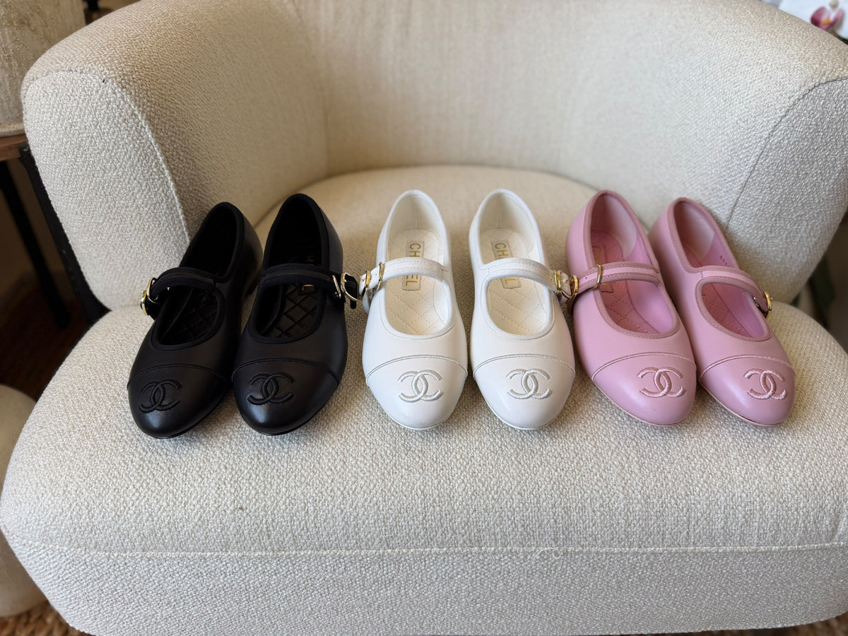 Chanel Slippers - Black, White, Pink